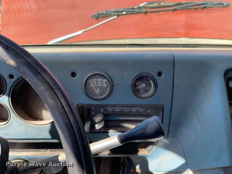 image for item NX9918 1978 GMC Vandura 35  Step van