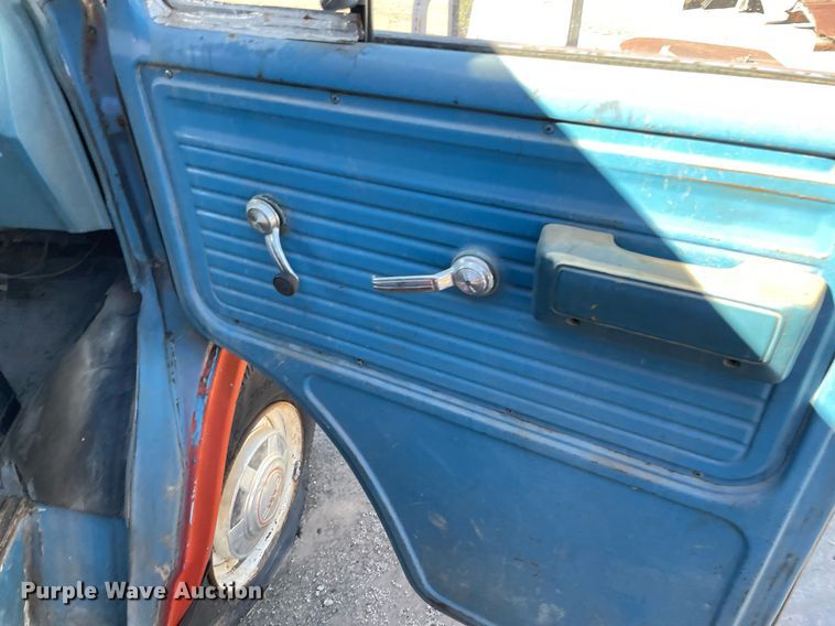 image for item NX9918 1978 GMC Vandura 35  Step van