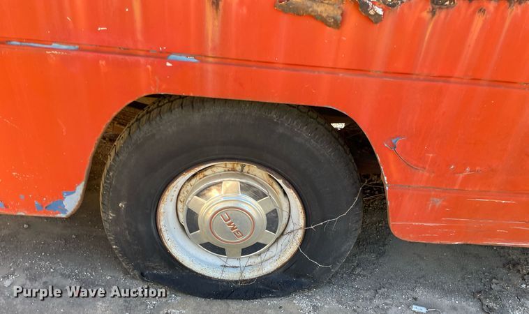 image for item NX9918 1978 GMC Vandura 35  Step van