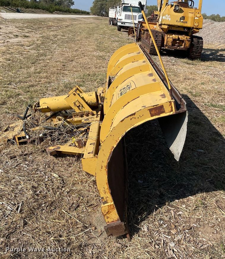 image for item NX9963 Flink  snow plow