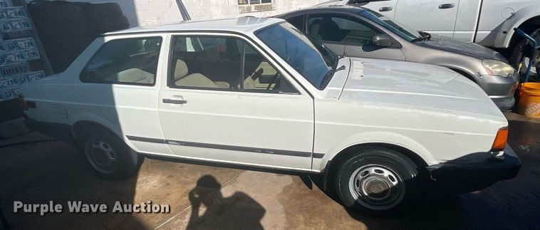 image for item NY9945 1989 Volkswagen Fox