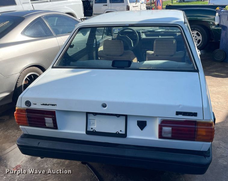 image for item NY9945 1989 Volkswagen Fox
