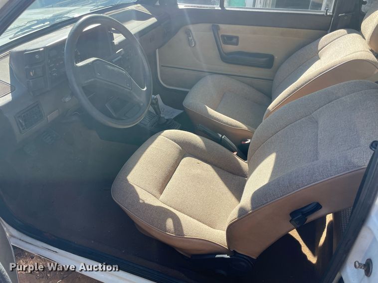 image for item NY9945 1989 Volkswagen Fox