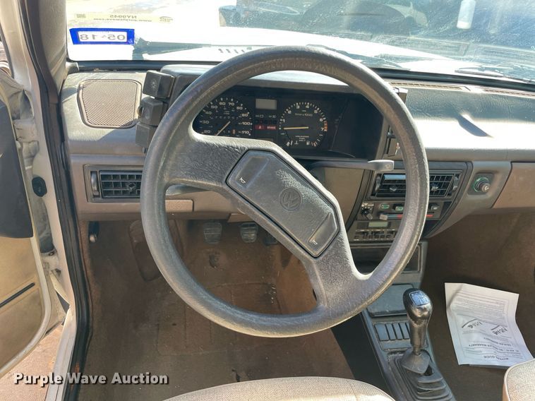 image for item NY9945 1989 Volkswagen Fox