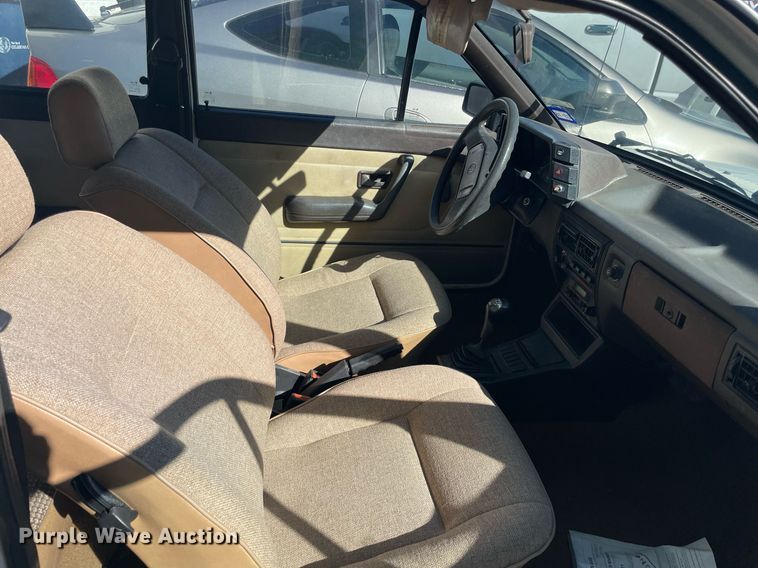 image for item NY9945 1989 Volkswagen Fox