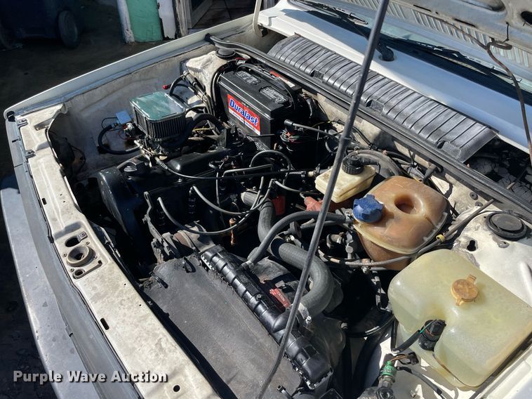 image for item NY9945 1989 Volkswagen Fox