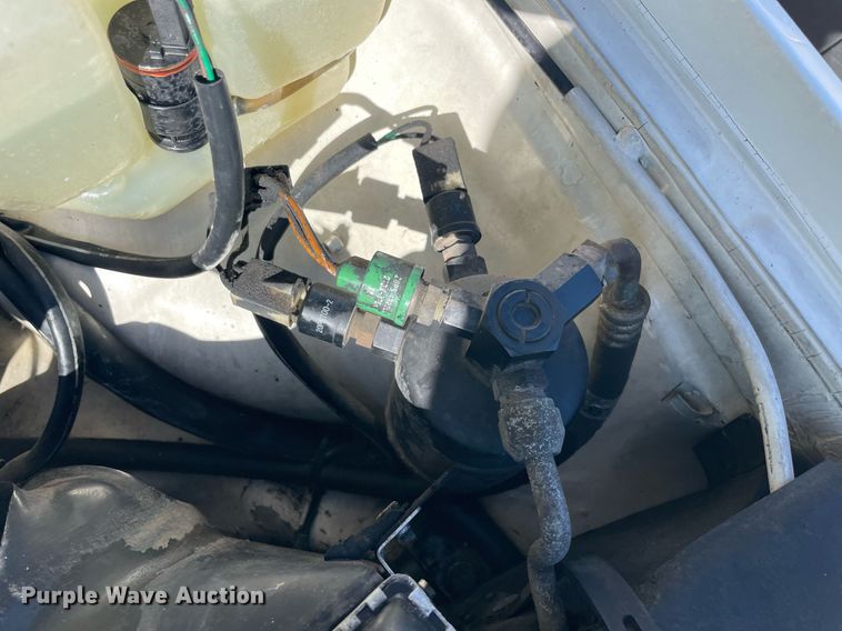 image for item NY9945 1989 Volkswagen Fox