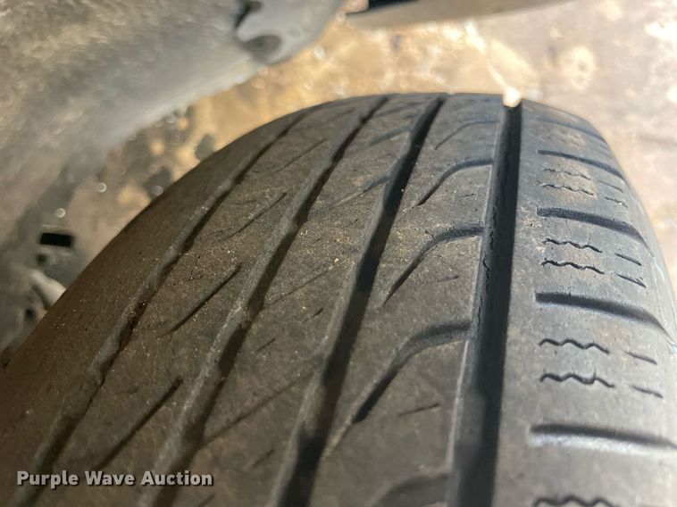 image for item NY9945 1989 Volkswagen Fox