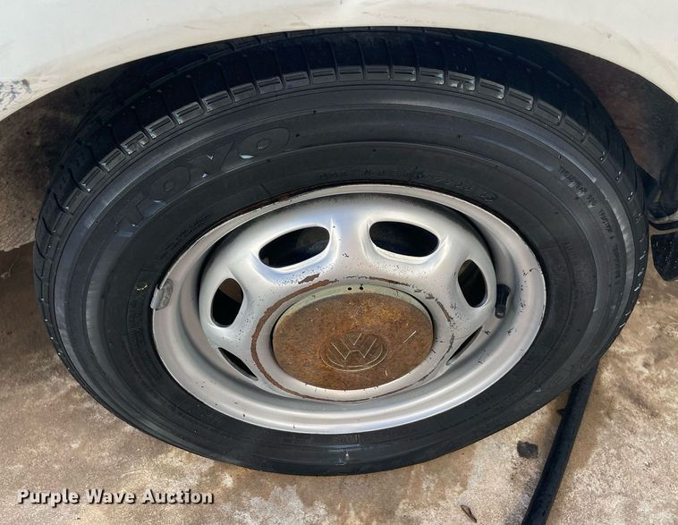 image for item NY9945 1989 Volkswagen Fox