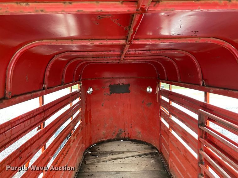 image for item NZ9006 WW  livestock trailer