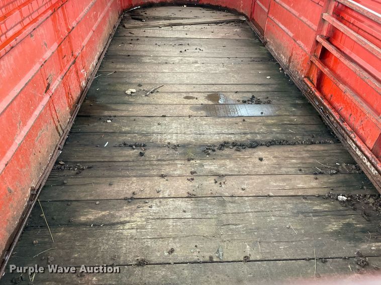 image for item NZ9006 WW  livestock trailer