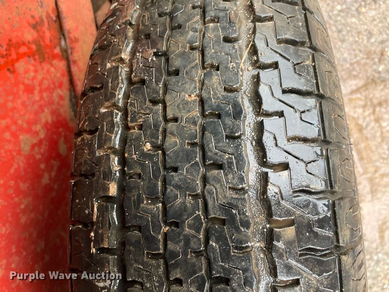 image for item NZ9006 WW  livestock trailer