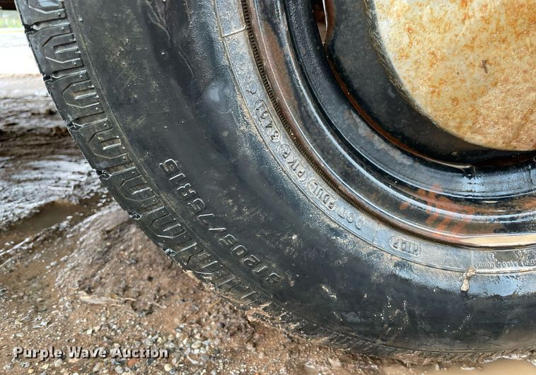 image for item NZ9006 WW  livestock trailer