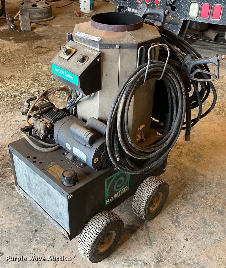 Ramteq AV500 pressure washer in Wayne, OK Item NZ9010 for sale