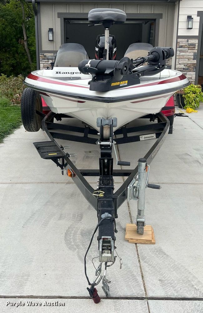 image for item OA9010 2004 Ranger 205VS  boat