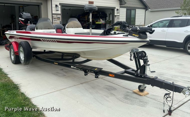 image for item OA9010 2004 Ranger 205VS  boat