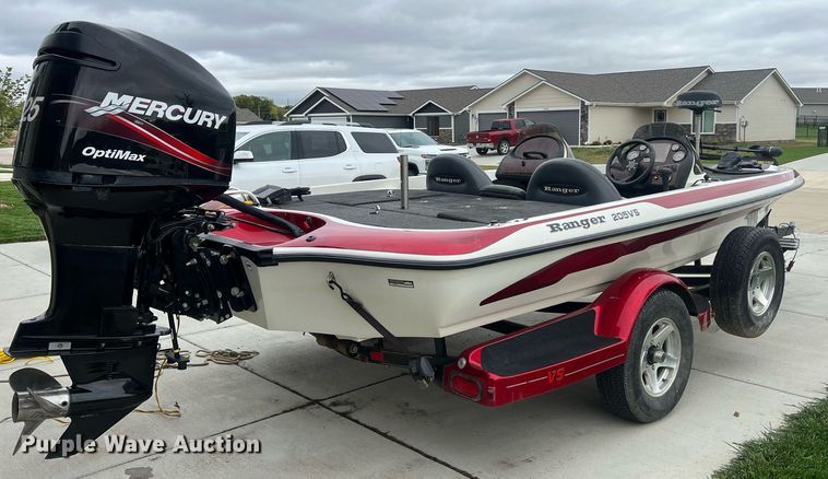 image for item OA9010 2004 Ranger 205VS  boat
