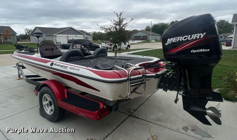 image for item OA9010 2004 Ranger 205VS  boat