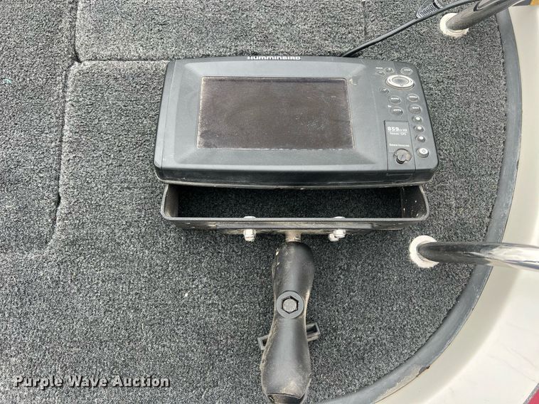 image for item OA9010 2004 Ranger 205VS  boat