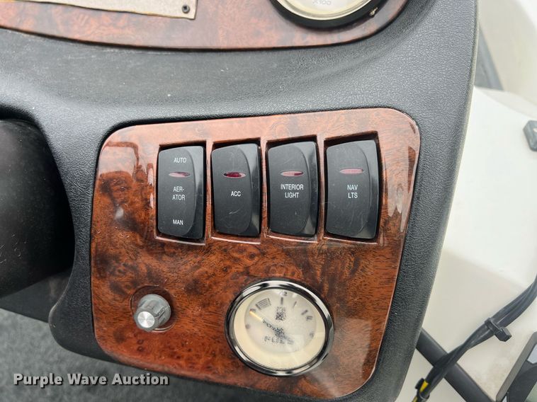 image for item OA9010 2004 Ranger 205VS  boat