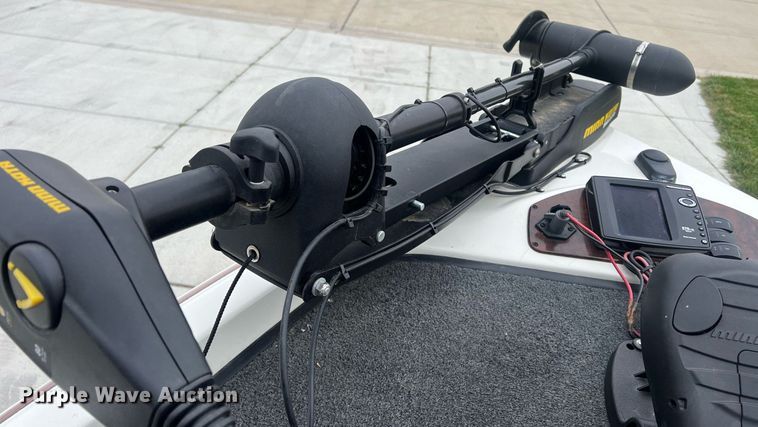 image for item OA9010 2004 Ranger 205VS  boat