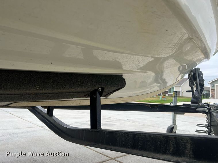 image for item OA9010 2004 Ranger 205VS  boat