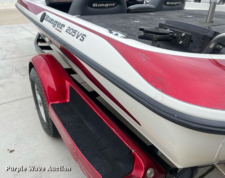 image for item OA9010 2004 Ranger 205VS  boat