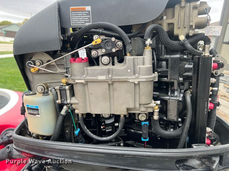 image for item OA9010 2004 Ranger 205VS  boat