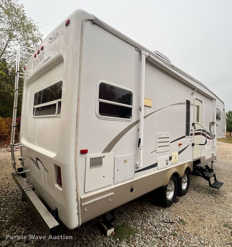 image for item OA9041 2002 Jayco Designer  camper