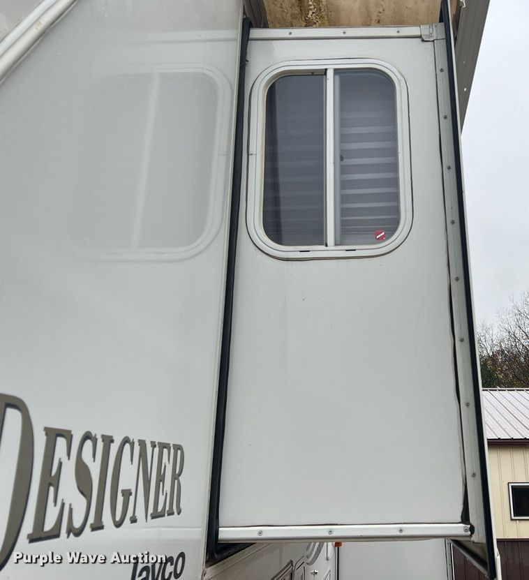 image for item OA9041 2002 Jayco Designer  camper