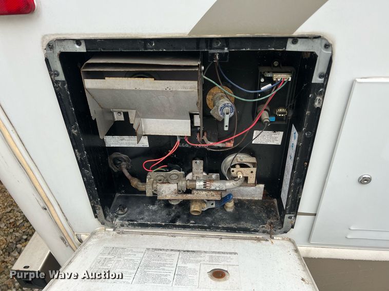 image for item OA9041 2002 Jayco Designer  camper