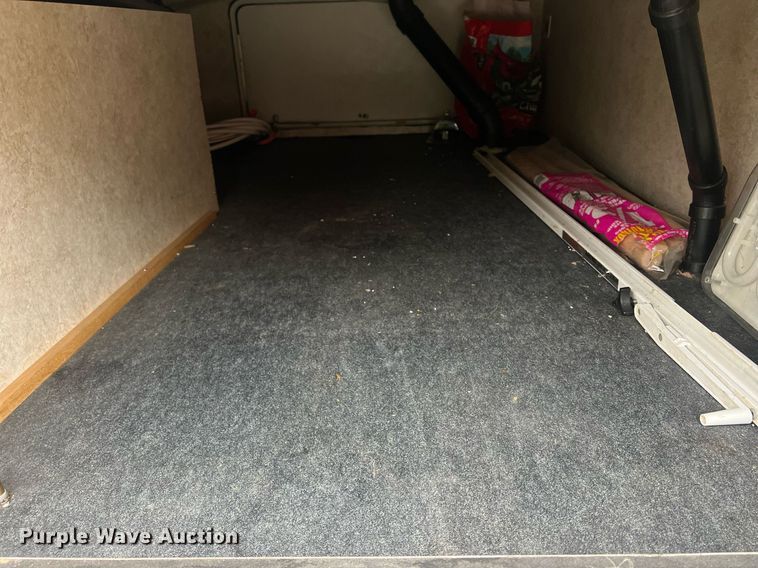 image for item OA9041 2002 Jayco Designer  camper