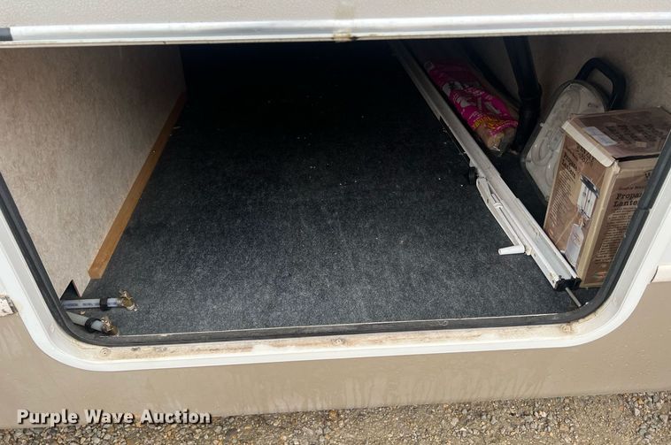 image for item OA9041 2002 Jayco Designer  camper