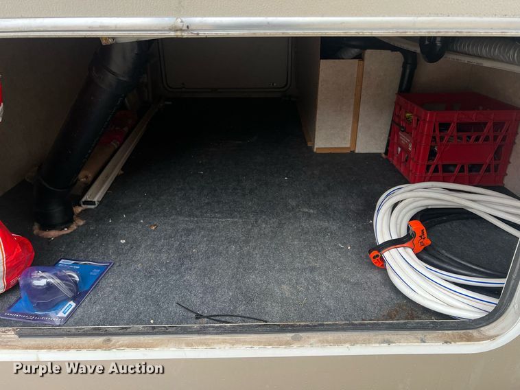 image for item OA9041 2002 Jayco Designer  camper