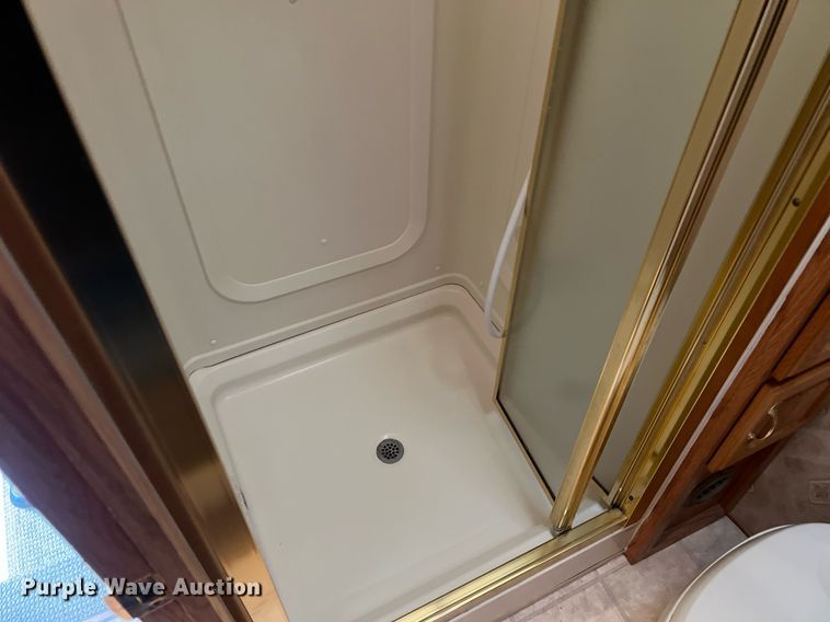 image for item OA9041 2002 Jayco Designer  camper