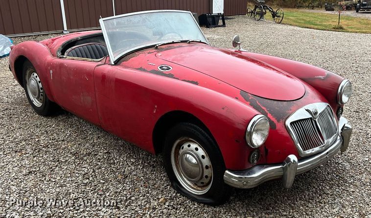 image for item OA9043 MGA 1600  convertible