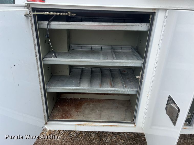 image for item OA9053 2006 Ford E450 Super Duty  utility van