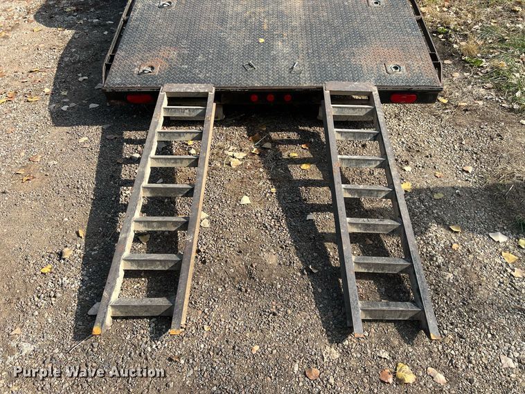 image for item OA9121 2004 Target  equipment trailer