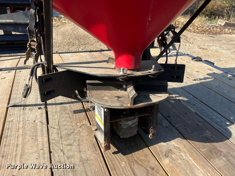 image for item OA9122 (2) spreaders