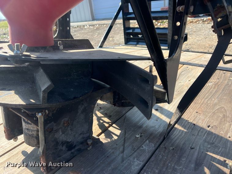 image for item OA9122 (2) spreaders