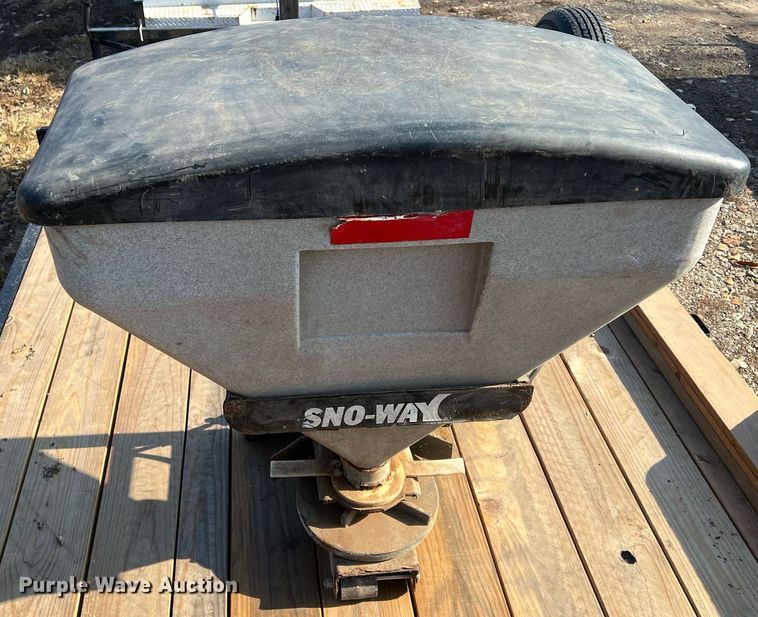 image for item OA9122 (2) spreaders