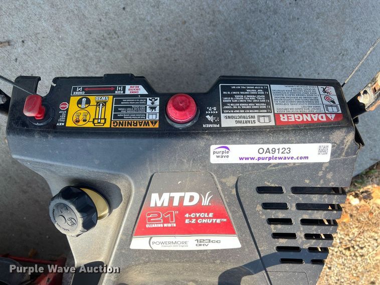 image for item OA9123 (4) snow blowers