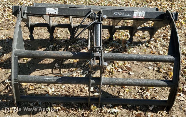image for item OA9155 Titan  60" W grapple