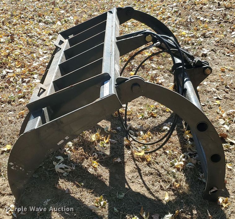 image for item OA9155 Titan  60" W grapple