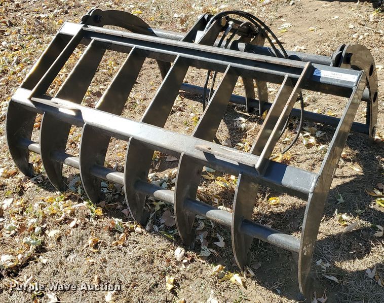 image for item OA9155 Titan  60" W grapple