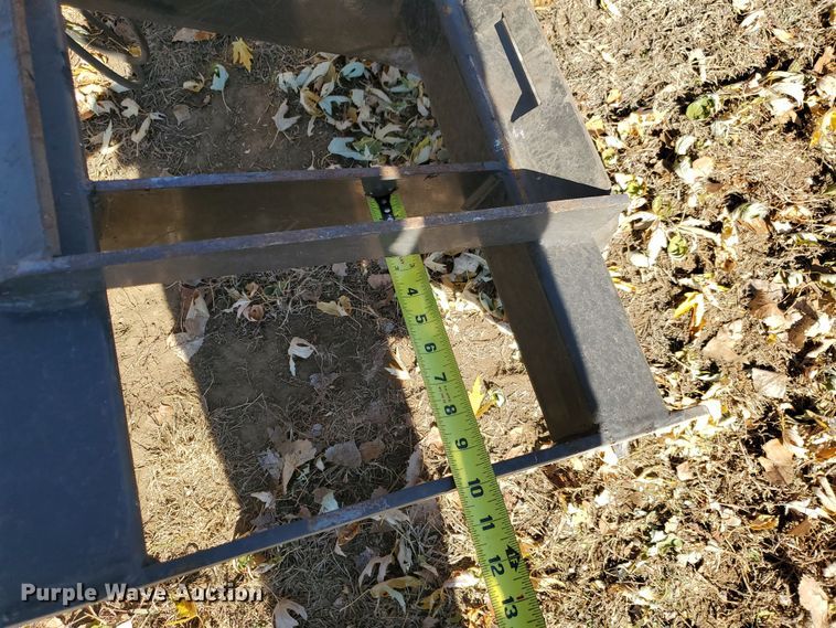 image for item OA9155 Titan  60" W grapple