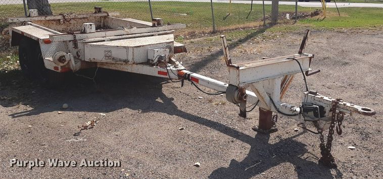 image for item OF9438 1995 Altec  pole trailer
