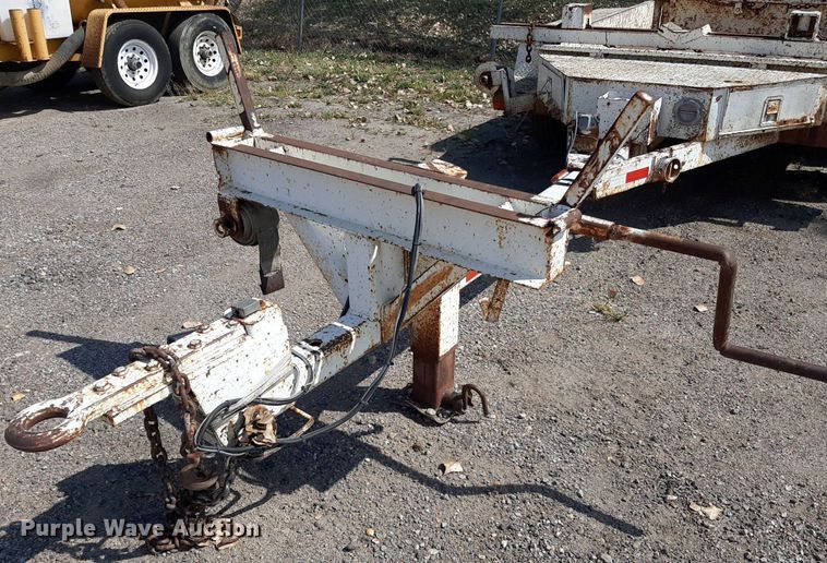 image for item OF9438 1995 Altec  pole trailer