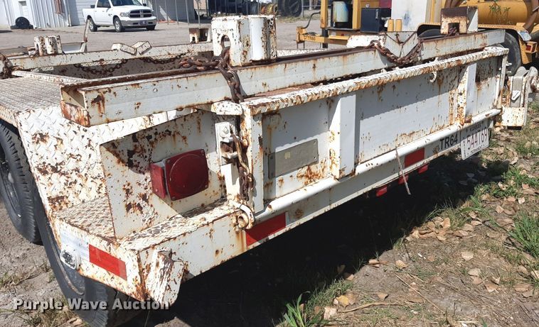 image for item OF9438 1995 Altec  pole trailer