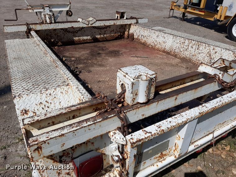 image for item OF9438 1995 Altec  pole trailer